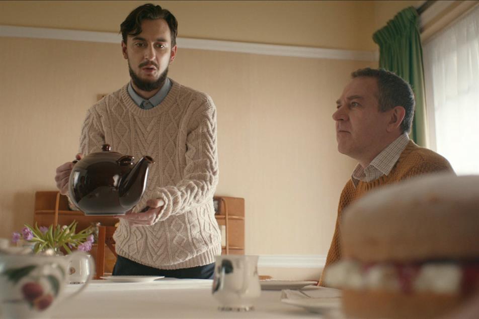 Tesco Mobile "the teapot" by Wieden & Kennedy Amsterdam Campaign US