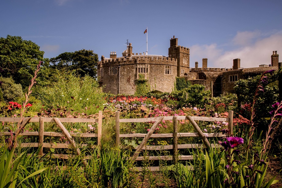 English Heritage gardens triumph in the regional Britain in Bloom ...